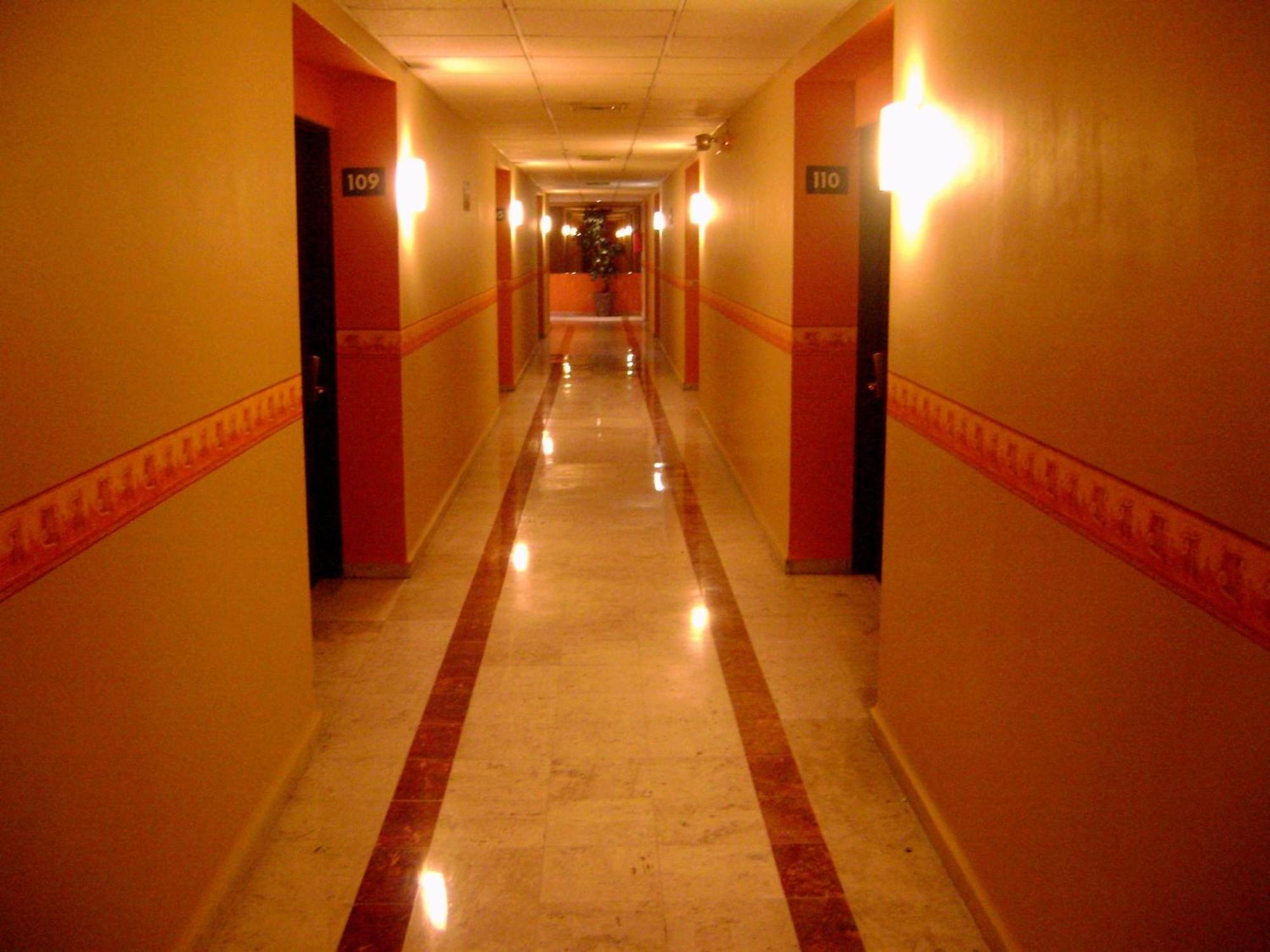 Hotel Le-Gar Monterrey Exteriör bild